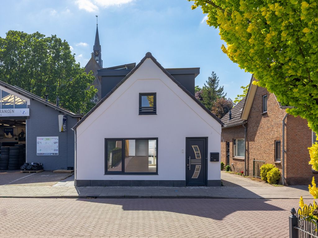 Meester Prinsenstraat 9, Haarsteeg