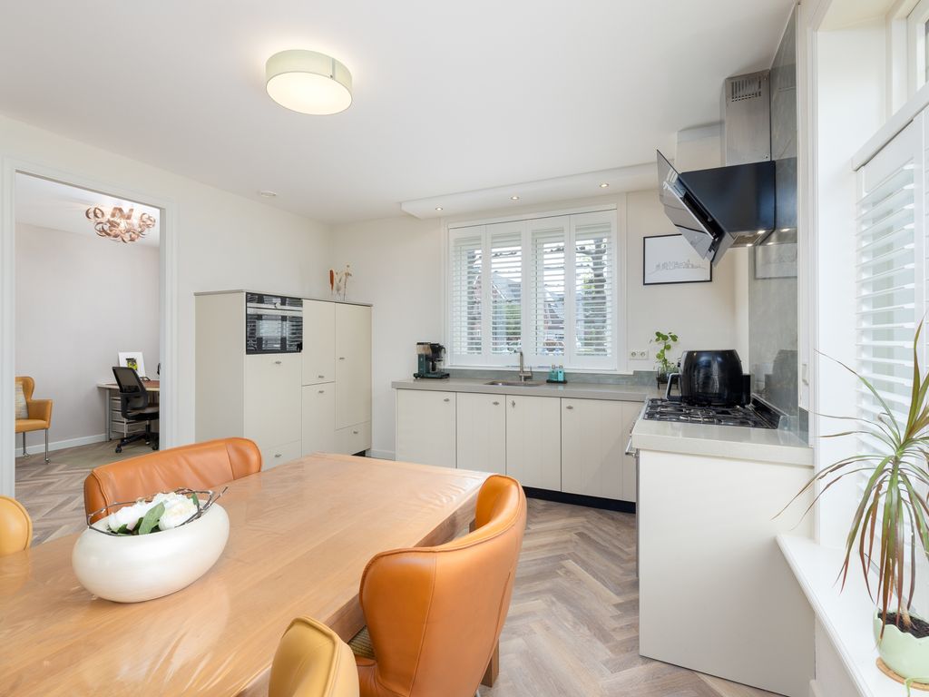 Hopland 42, Kerkwijk