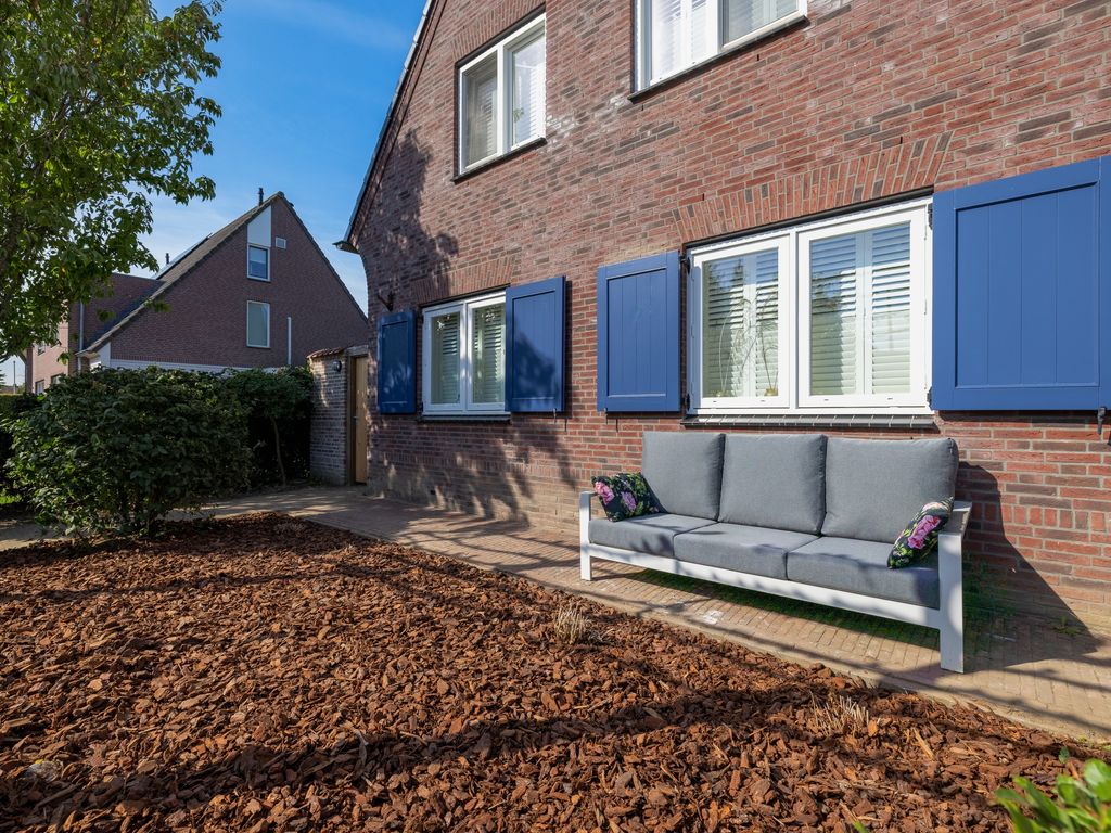 Hopland 42, Kerkwijk