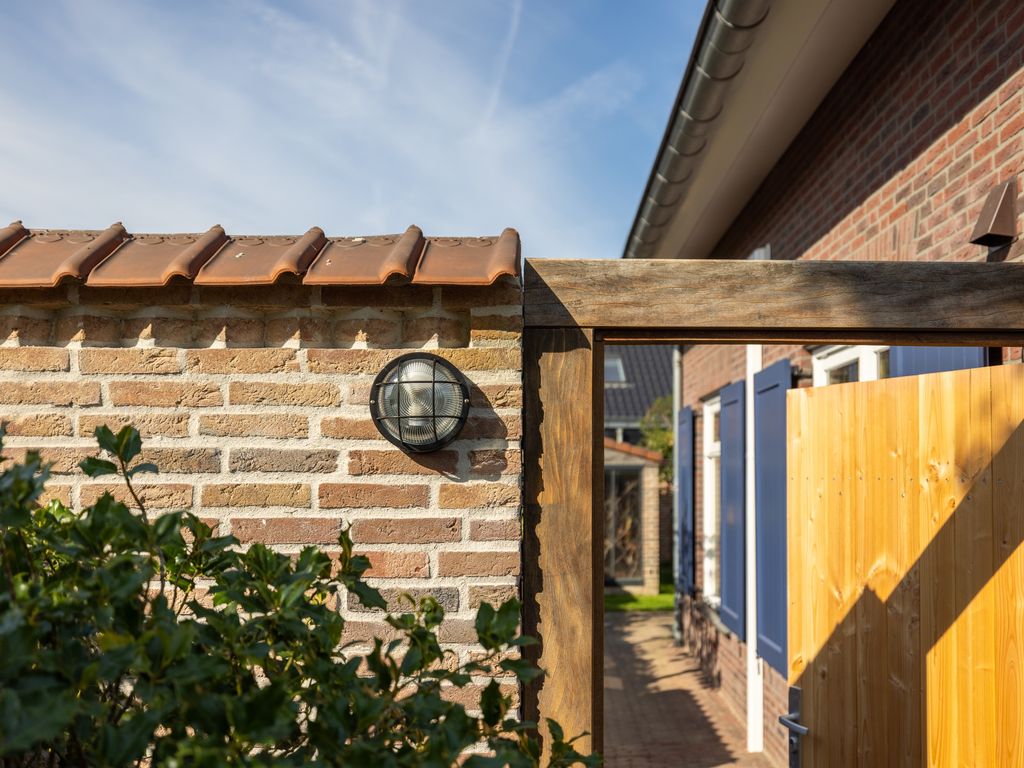 Hopland 42, Kerkwijk
