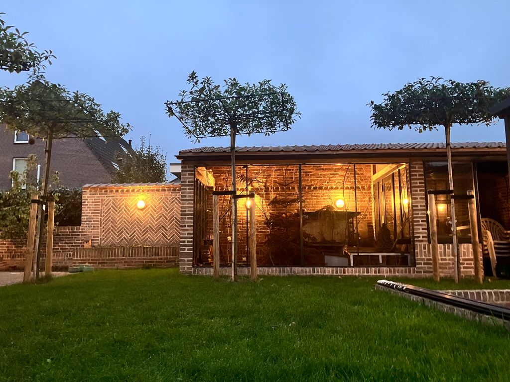 Hopland 42, Kerkwijk
