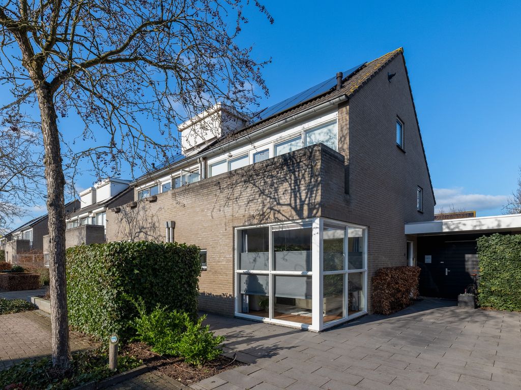 Karekiet 7, 'S-Hertogenbosch