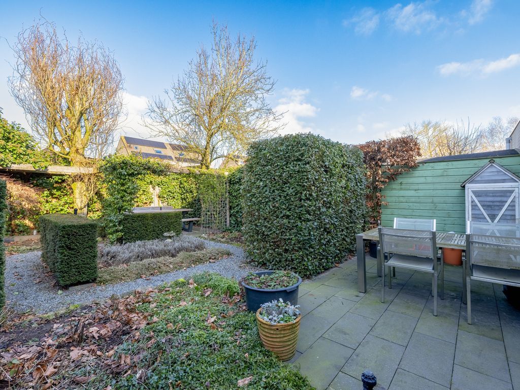 Karekiet 7, 'S-Hertogenbosch