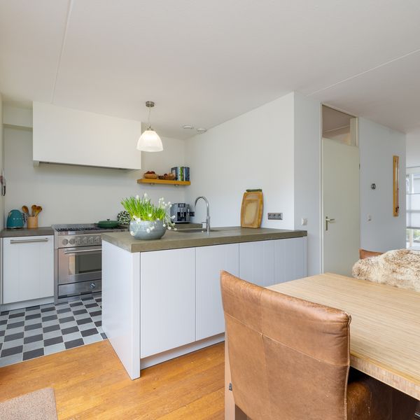 Karekiet 7, 'S-Hertogenbosch