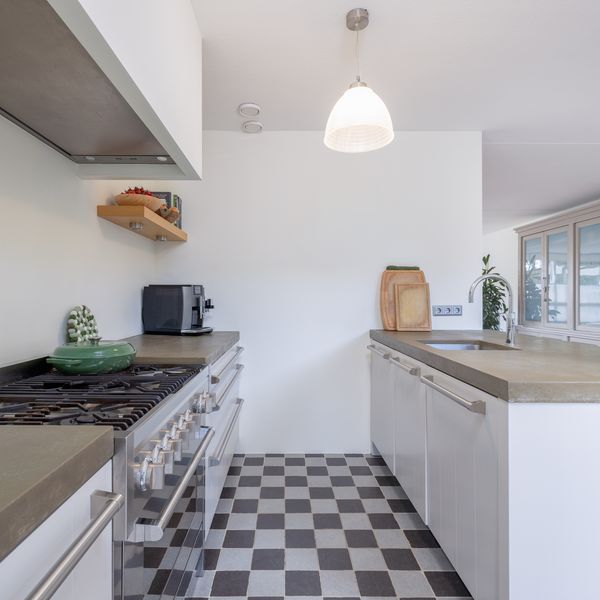 Karekiet 7, 'S-Hertogenbosch