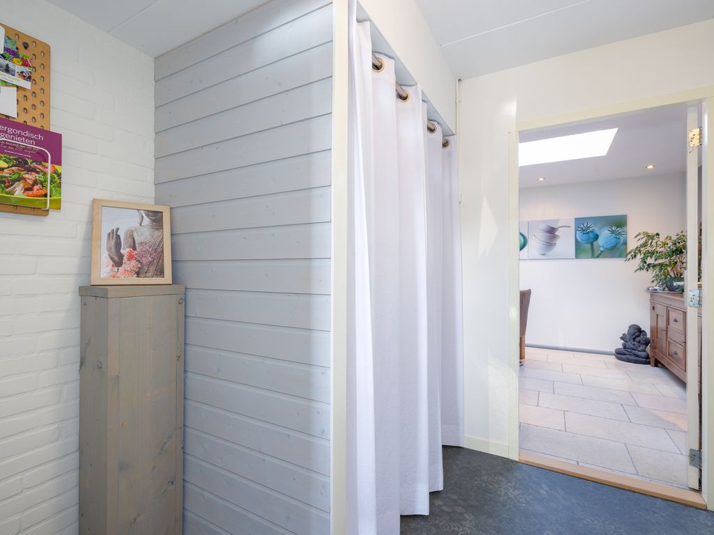 Karekiet 7, 'S-Hertogenbosch