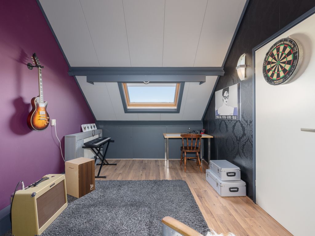 Karekiet 7, 'S-Hertogenbosch