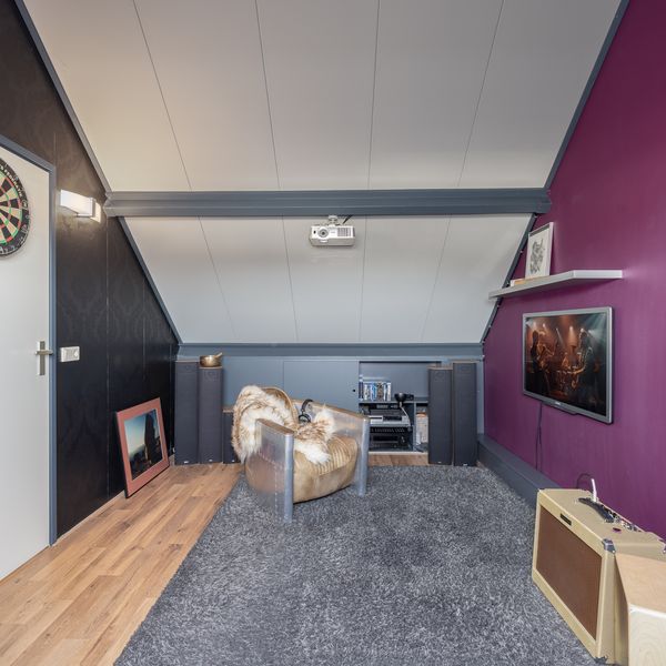 Karekiet 7, 'S-Hertogenbosch