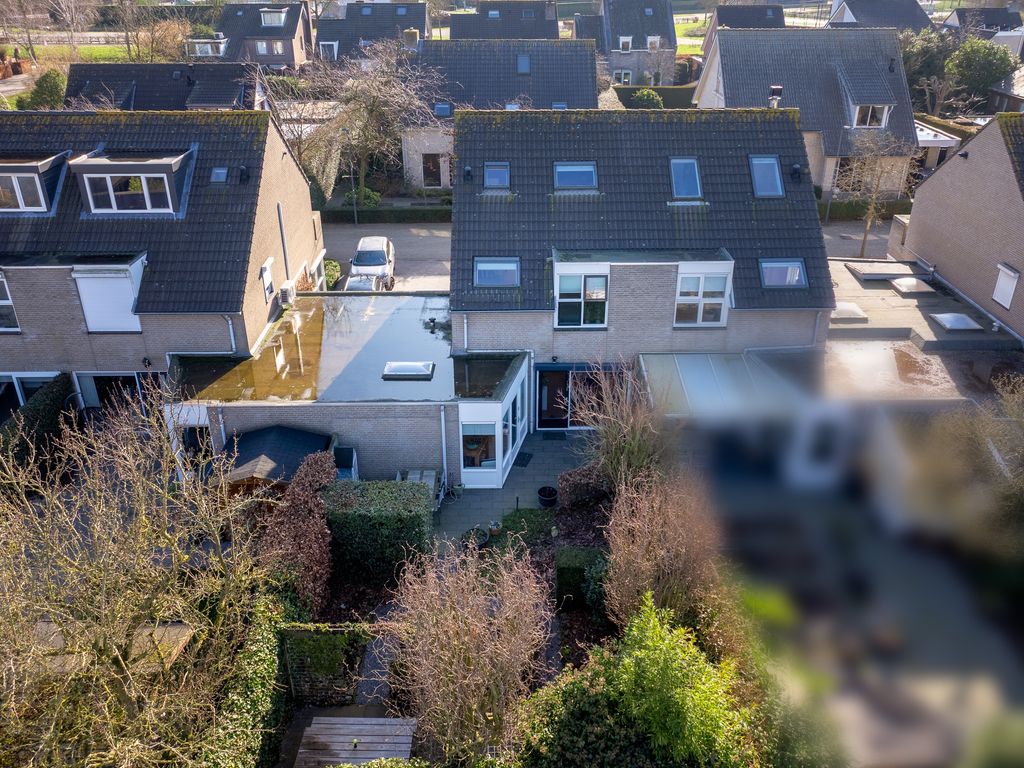 Karekiet 7, 'S-Hertogenbosch