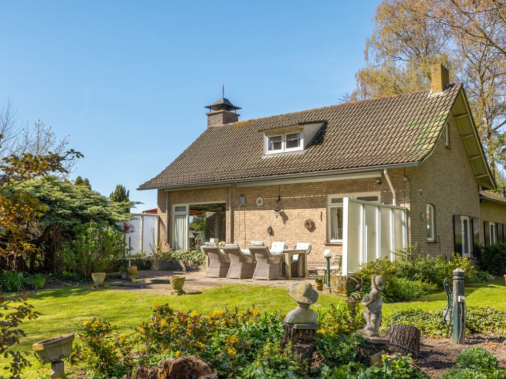 Rondeweg 2, 'S-Hertogenbosch