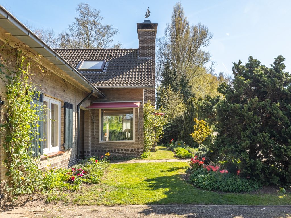 Rondeweg 2, 'S-Hertogenbosch