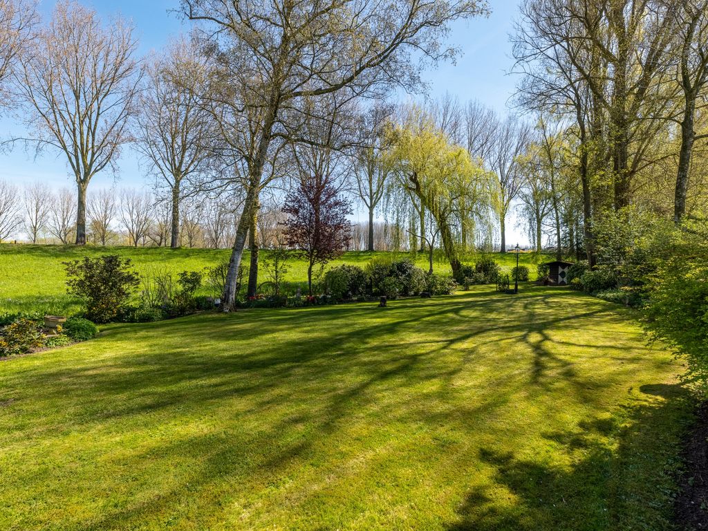 Rondeweg 2, 'S-Hertogenbosch