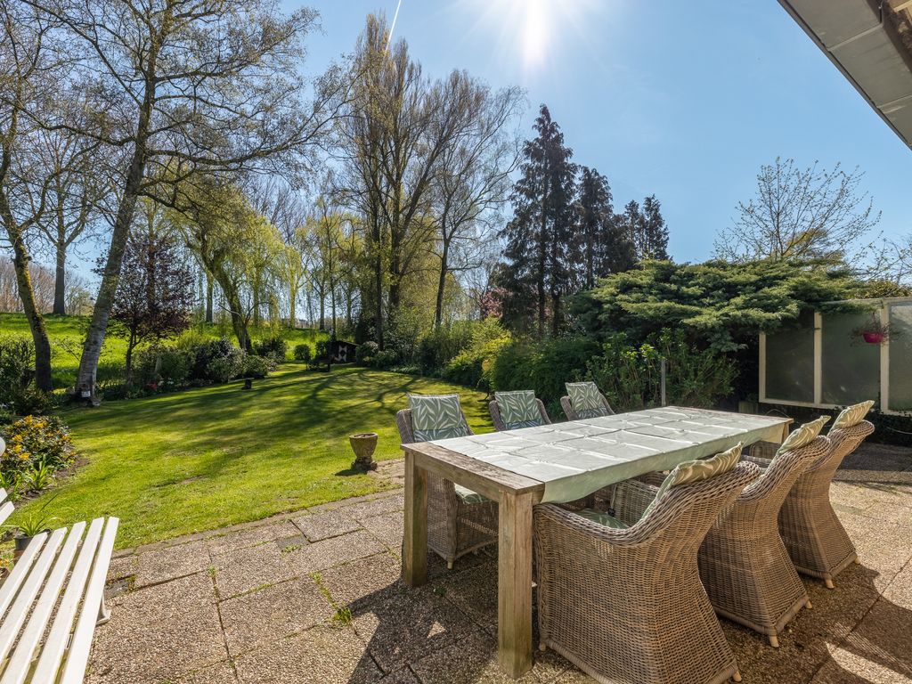 Rondeweg 2, 'S-Hertogenbosch