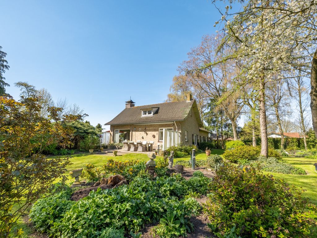 Rondeweg 2, 'S-Hertogenbosch