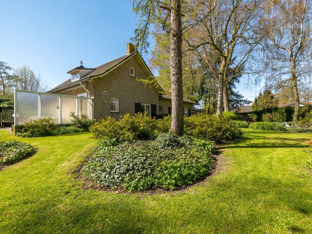 Rondeweg 2, 'S-Hertogenbosch