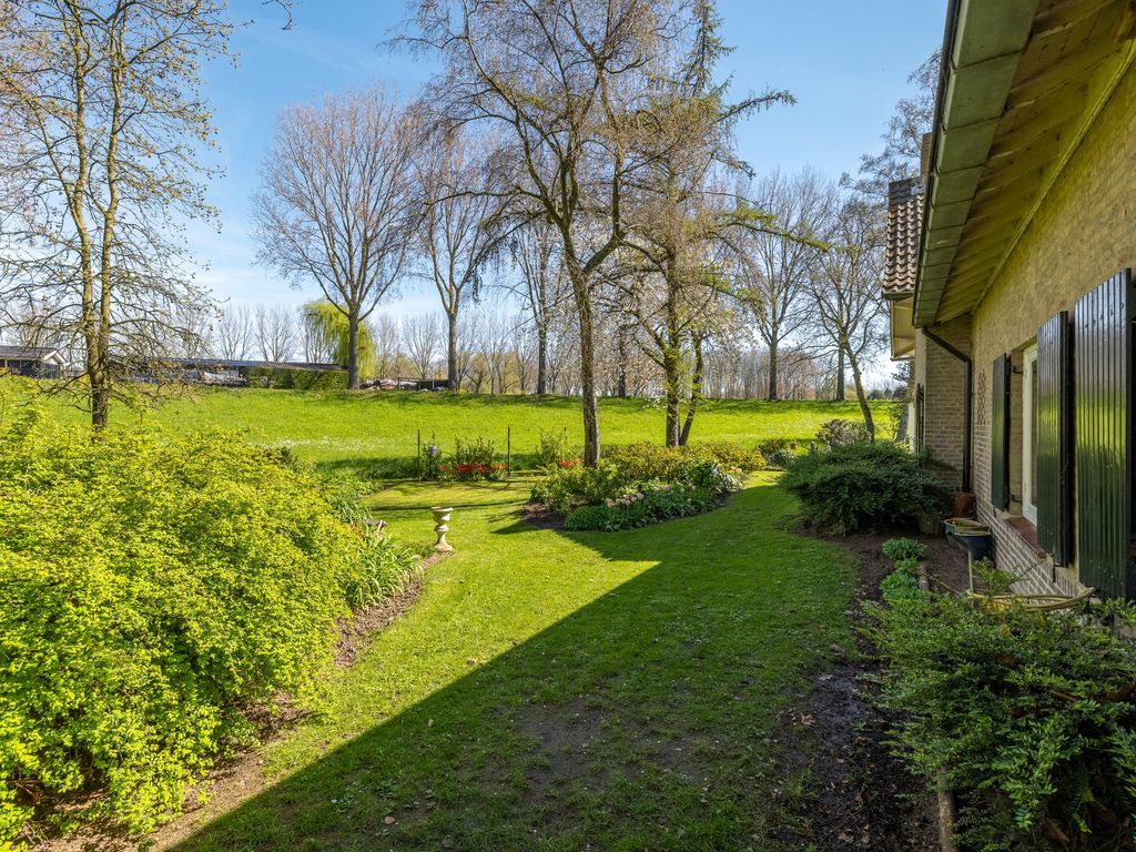 Rondeweg 2, 'S-Hertogenbosch