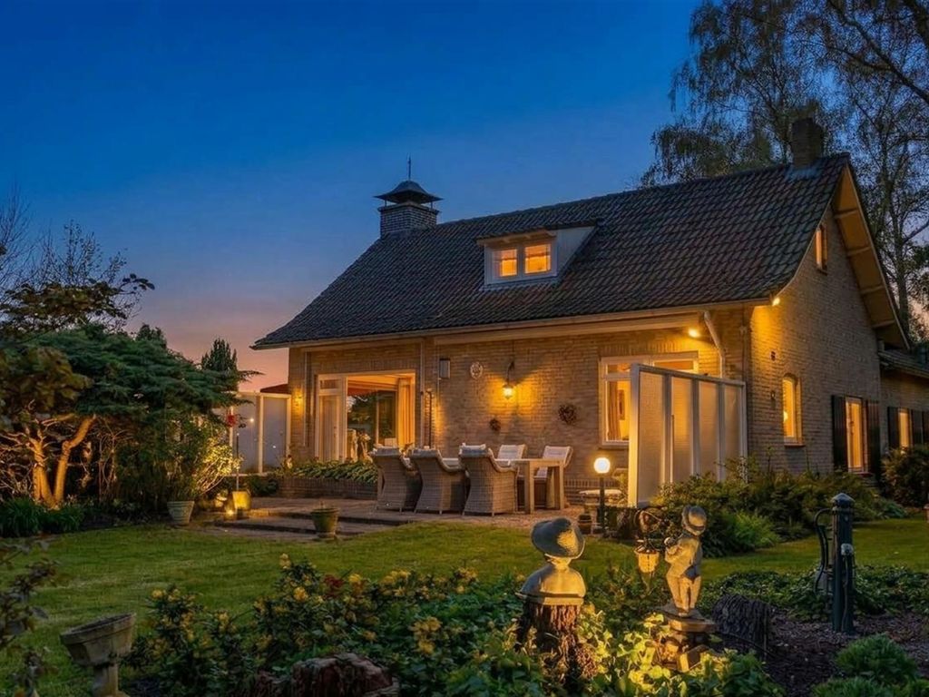 Rondeweg 2, 'S-Hertogenbosch