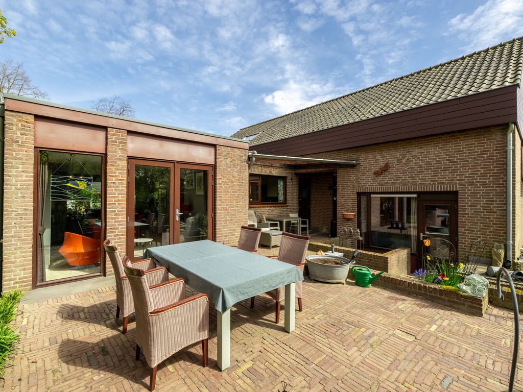 Weislag 12, 's-Hertogenbosch
