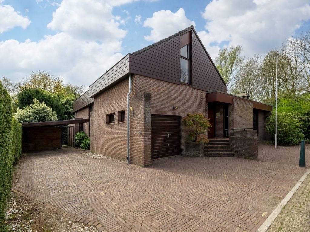 Weislag 12, 's-Hertogenbosch