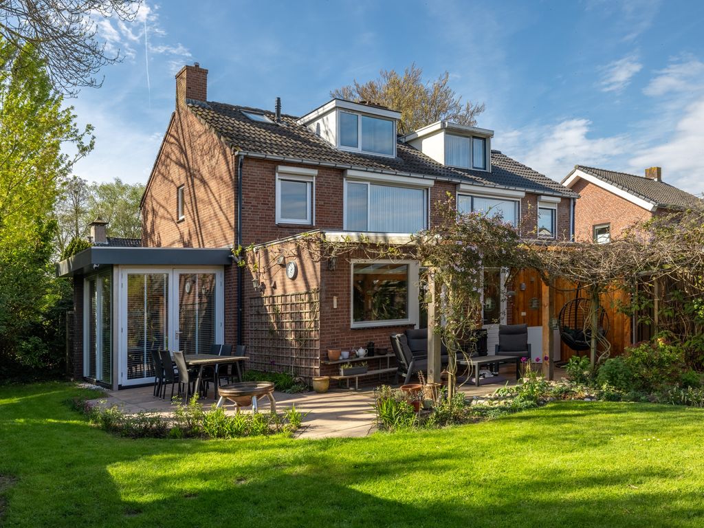 Sint Lambertusstraat 24, 's-Hertogenbosch