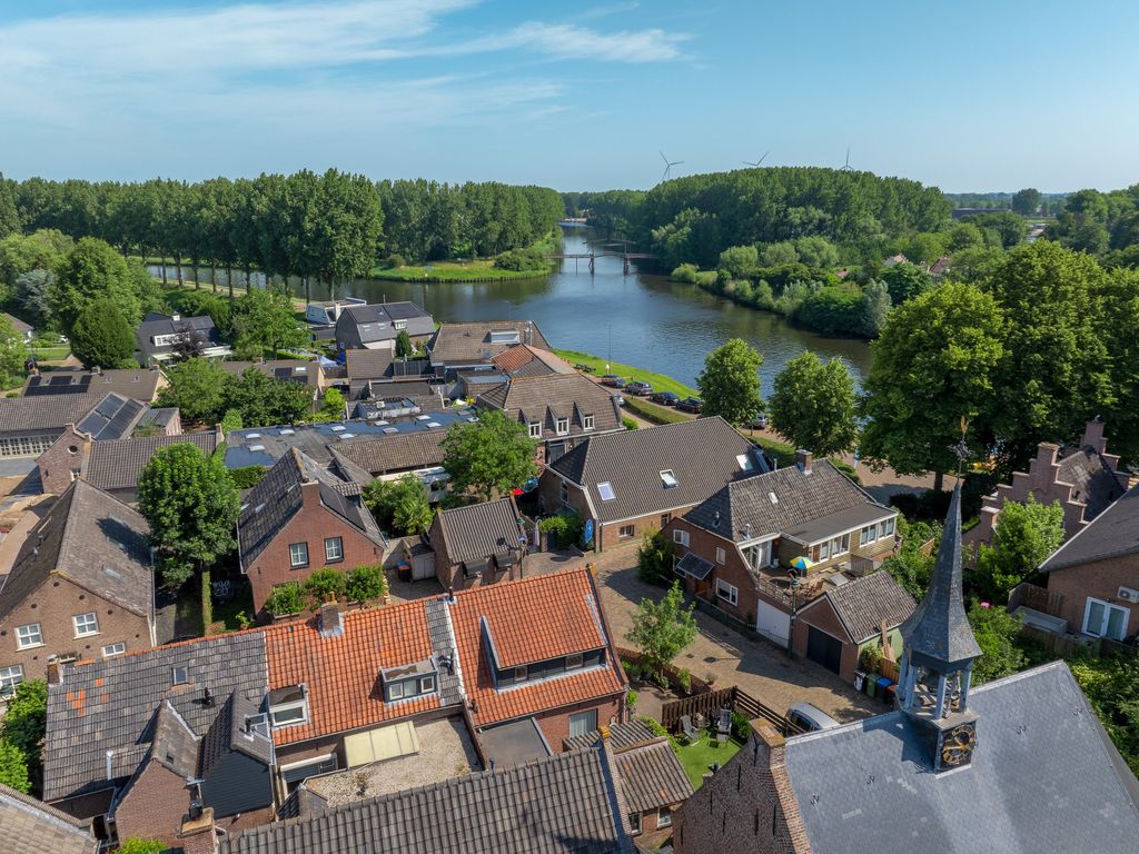 Dorpstraat 1, 's-Hertogenbosch