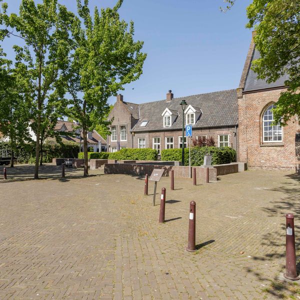 Dorpstraat 1, 's-Hertogenbosch