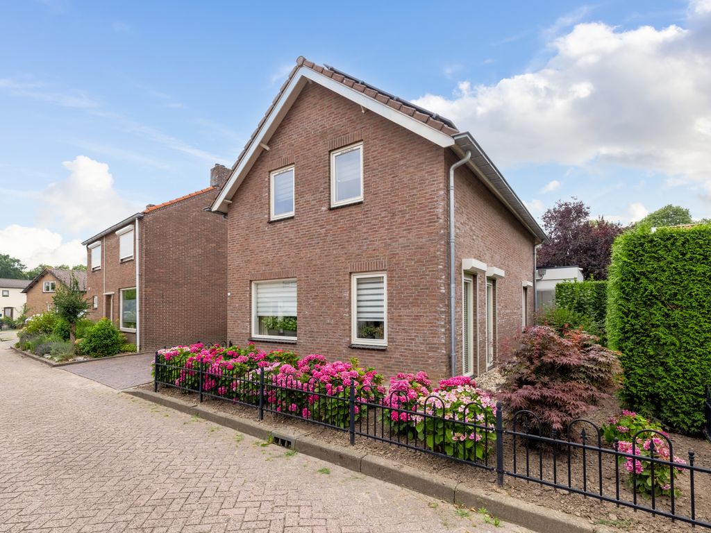 Breedstraat 4, Hedel