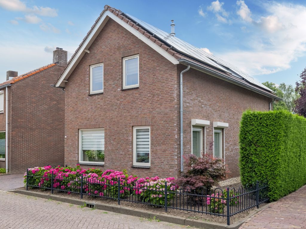 Breedstraat 4, Hedel