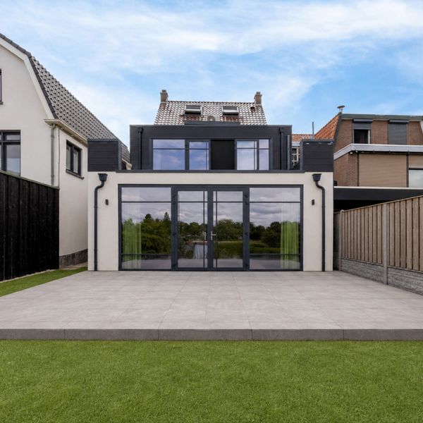 Maasdijk 45, Hedel