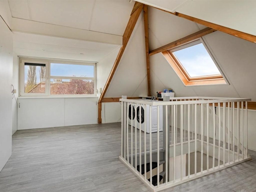 Regenwulplaan 34, 's-Hertogenbosch