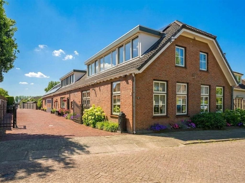 Voorstraat 21, Velddriel