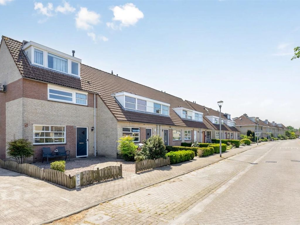 Roerdomp 37, 's-Hertogenbosch