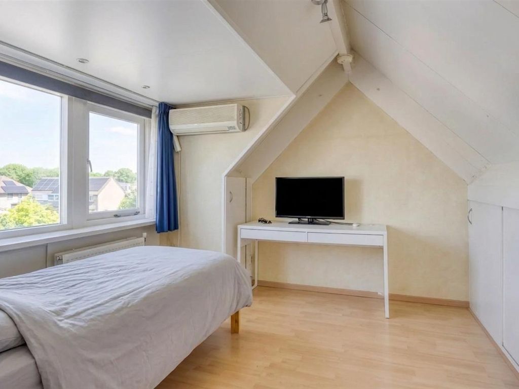 Roerdomp 37, 's-Hertogenbosch