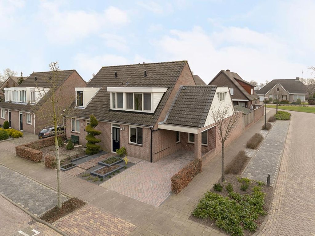 Akkerwinde 39, Schaijk