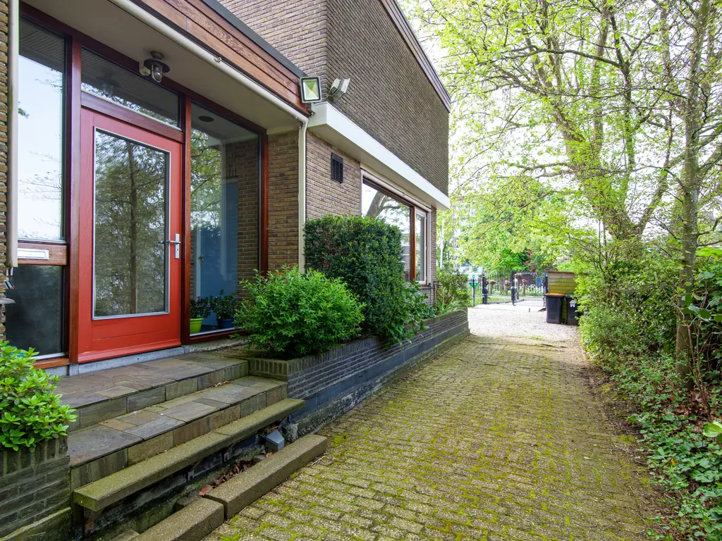 Voorwillenseweg 141 141a, Gouda