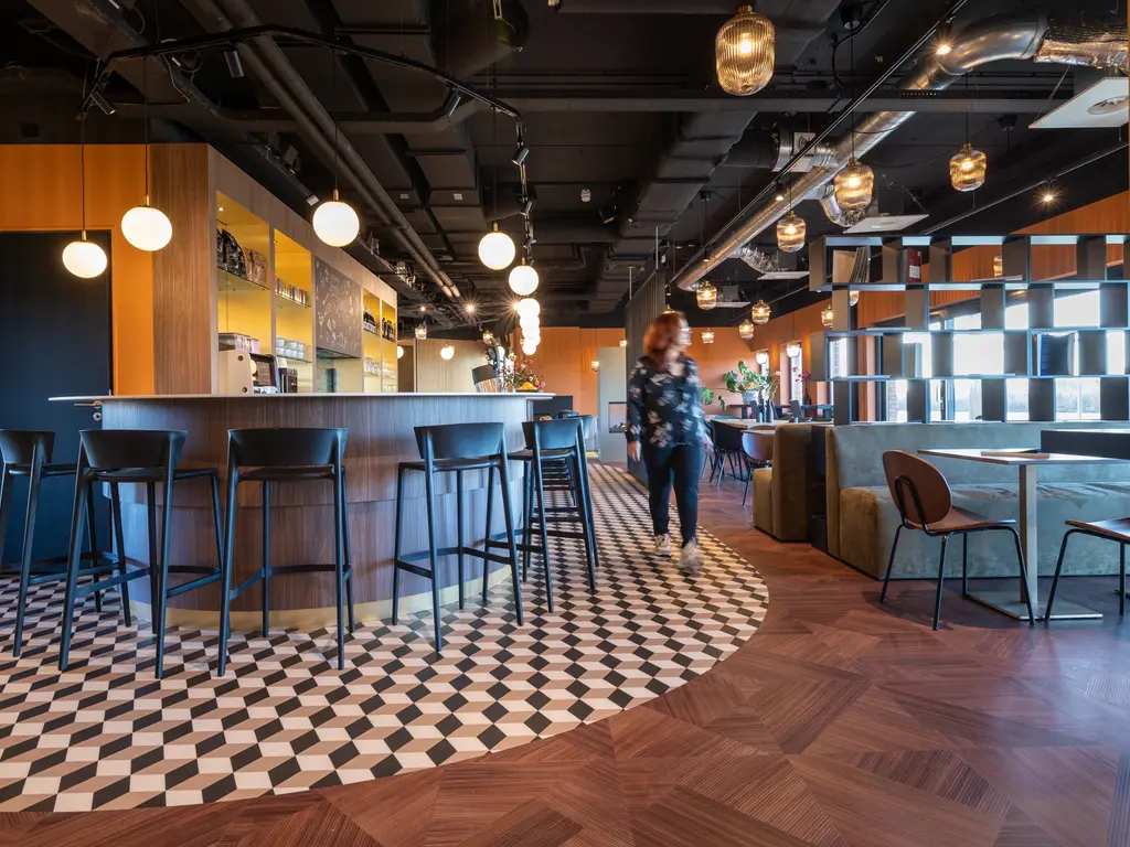 Zuidelijk Halfrond 7, Gouda