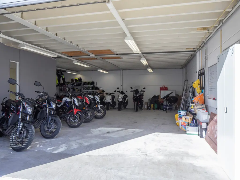 Coenecoop 144a, Waddinxveen