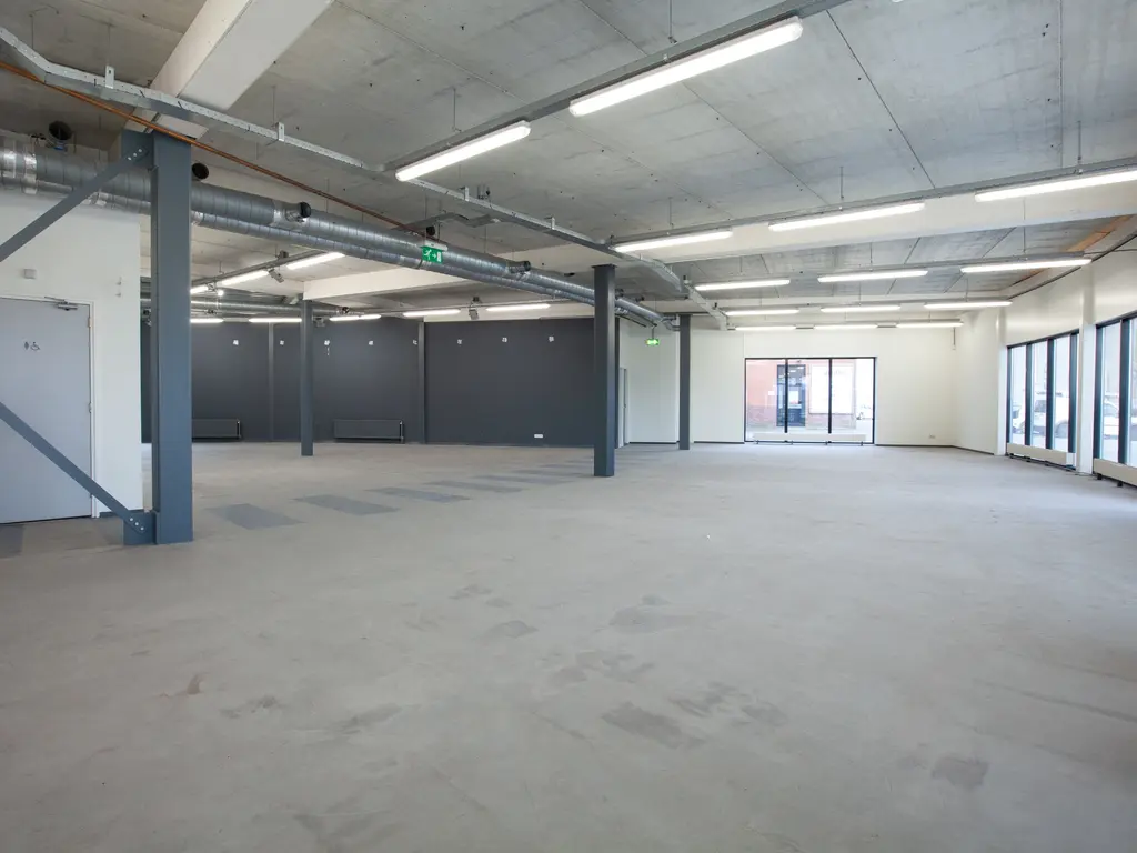 Tolnasingel 6, Bodegraven