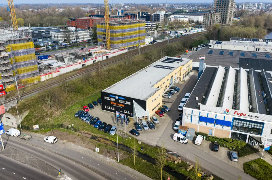 Nieuwe Gouwe O.Z. 9 10