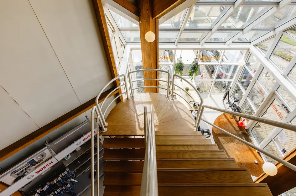 Nieuwe Gouwe O.Z. 9 10