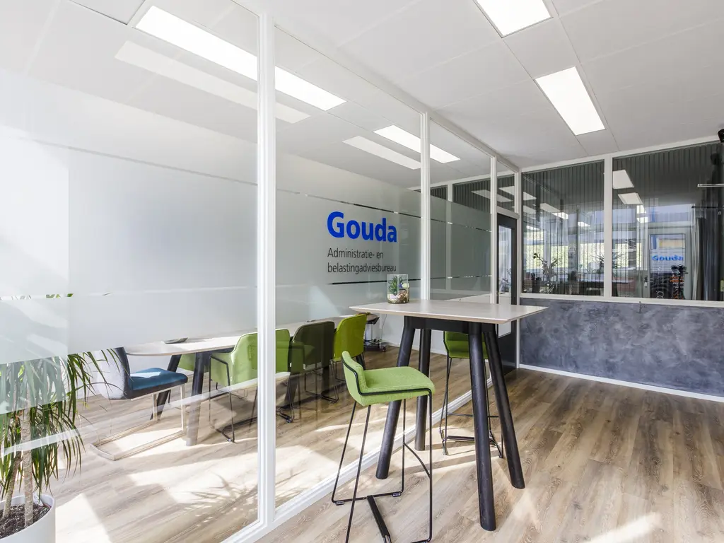 Nieuwe Gouwe O.Z. 9 10, Gouda