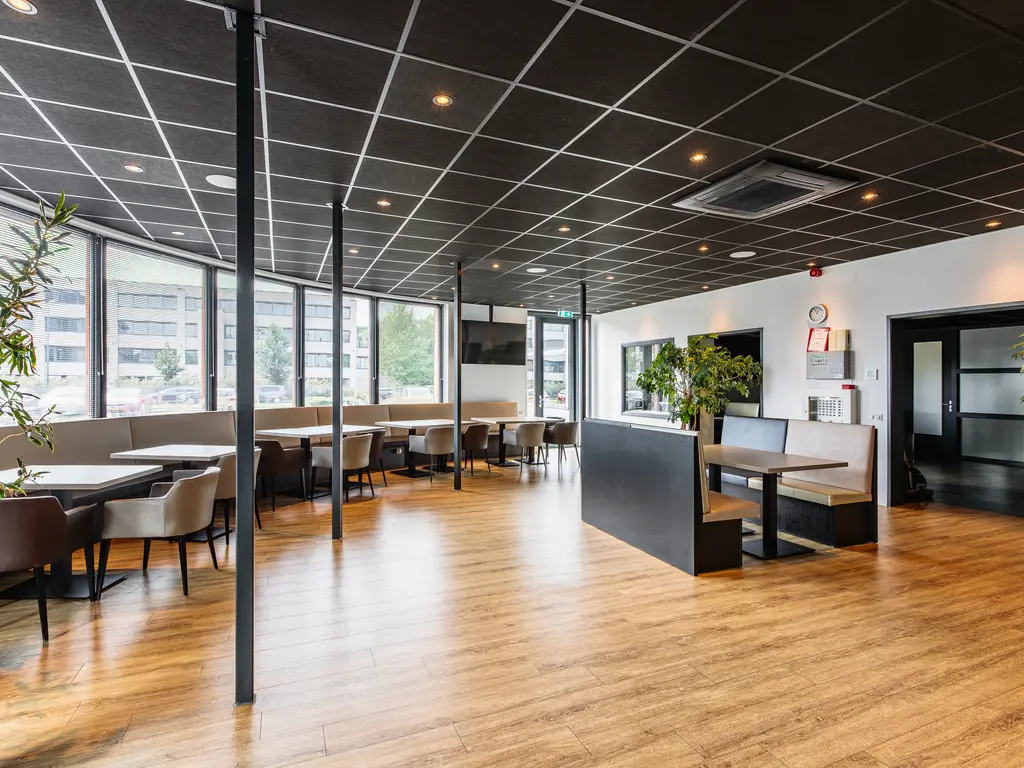 Korenmolenlaan 1, Woerden