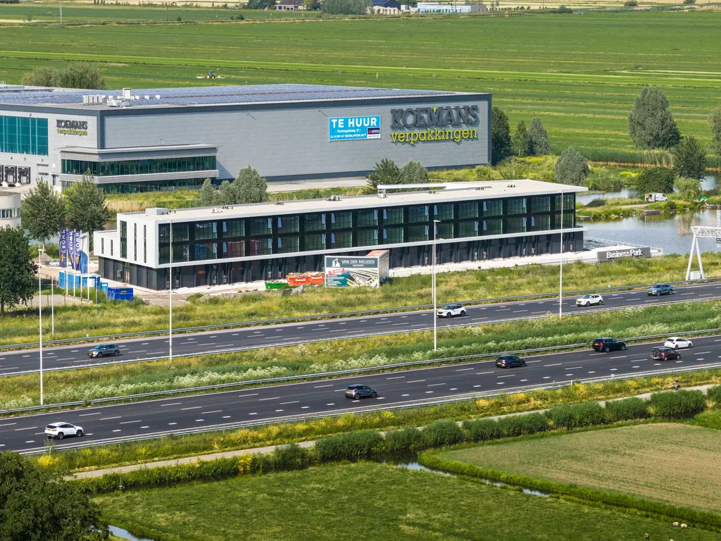 Tolnasingel 15, Bodegraven