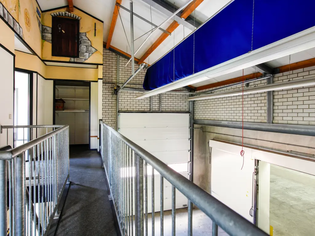 Mijzijde 84A, Kamerik