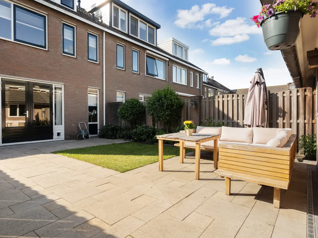 Groene Jonkerstraat 26, ZEVENHOVEN