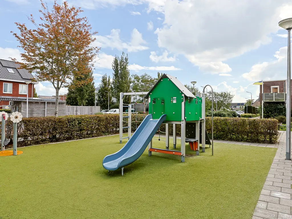 Wederik 5, ZEVENHOVEN