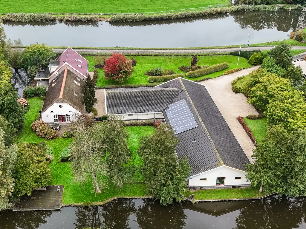 Grechtkade 12, WOERDENSE VERLAAT