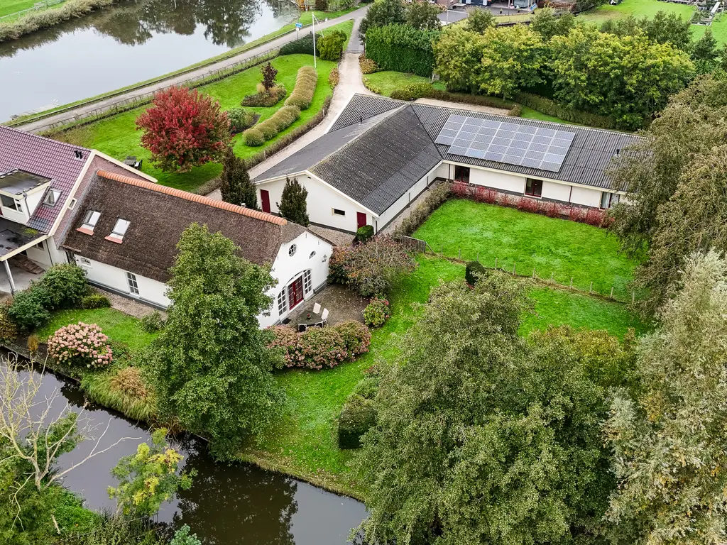 Grechtkade 12, WOERDENSE VERLAAT