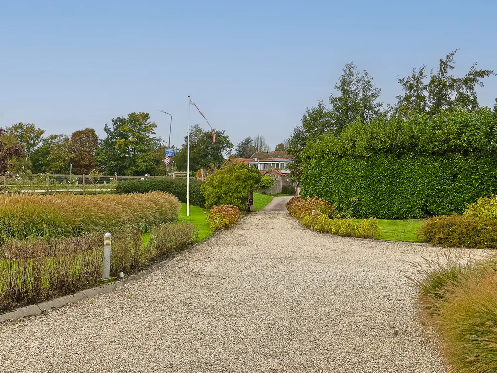 Grechtkade 12, WOERDENSE VERLAAT