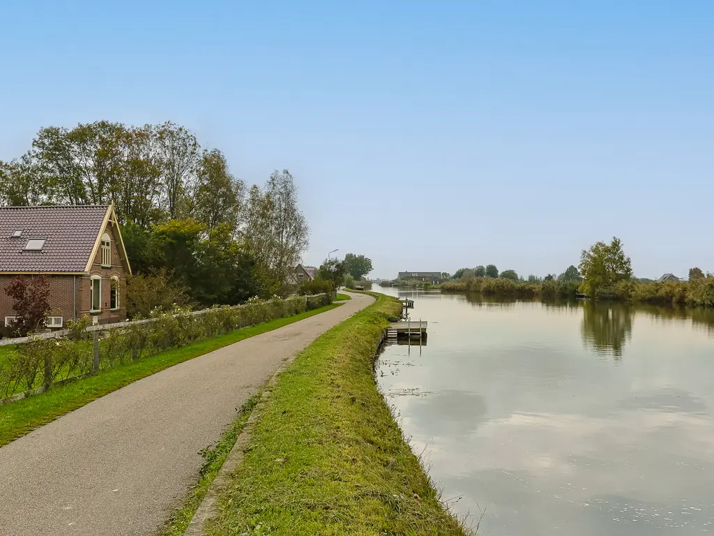 Grechtkade 12, WOERDENSE VERLAAT
